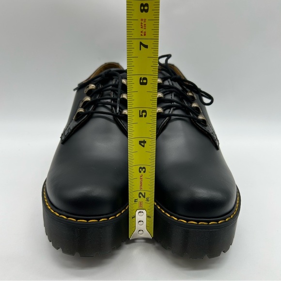 Dr. Martens Leona Lo Platform Oxford Shoes Black Leather Lug Sole Size 10 NWB - Picture 7 of 11